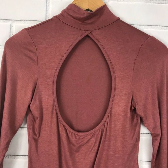 Velvet Torch Bodysuit Medium Mockneck Mauve - Picture 6 of 8